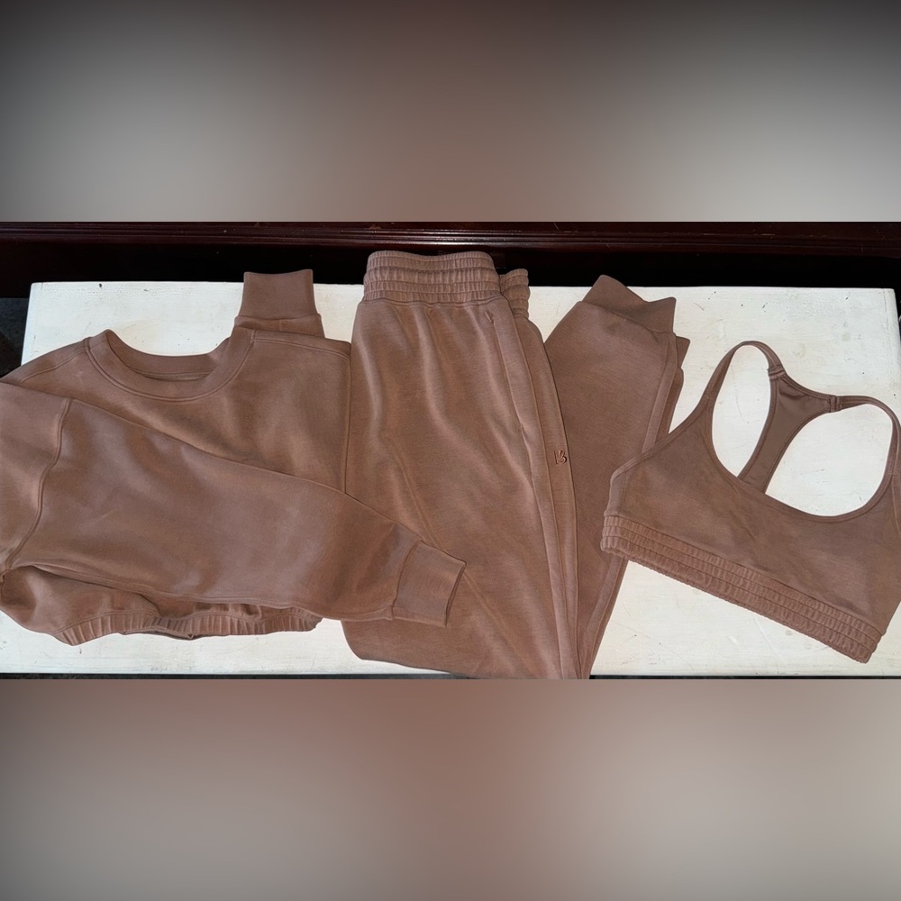 Buff Bunny Luxe Lounge Set- Medium
